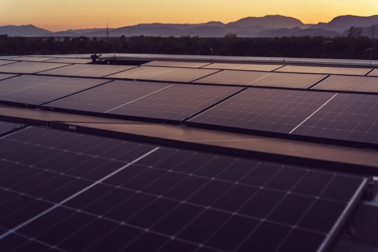 Zijn zonnepanelen brandgevaarlijk?