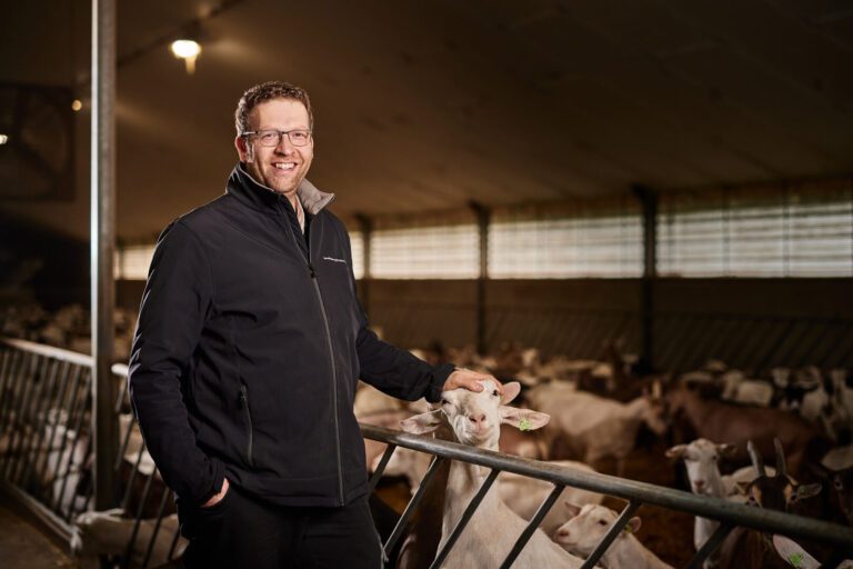 Martijn de Kruij - de nieuwe riet - geitenhouder - zonnepanelen